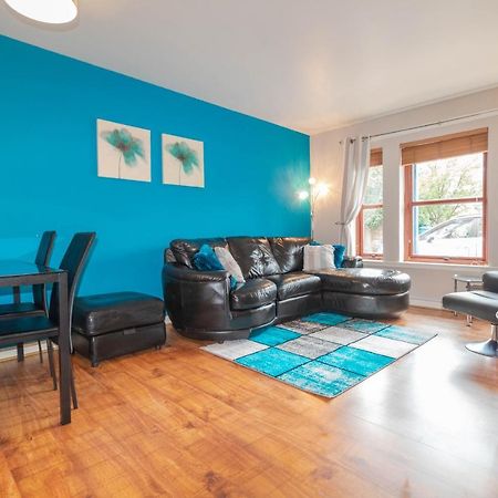 Park Lets Apartment Дъмбартън Екстериор снимка
